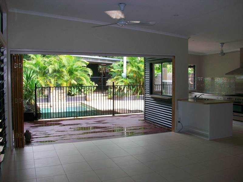 131 Old Smithfield Road, Freshwater QLD 4870