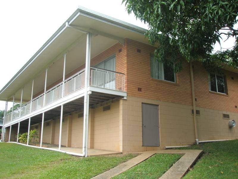 11 Barnes Street, Earlville QLD 4870