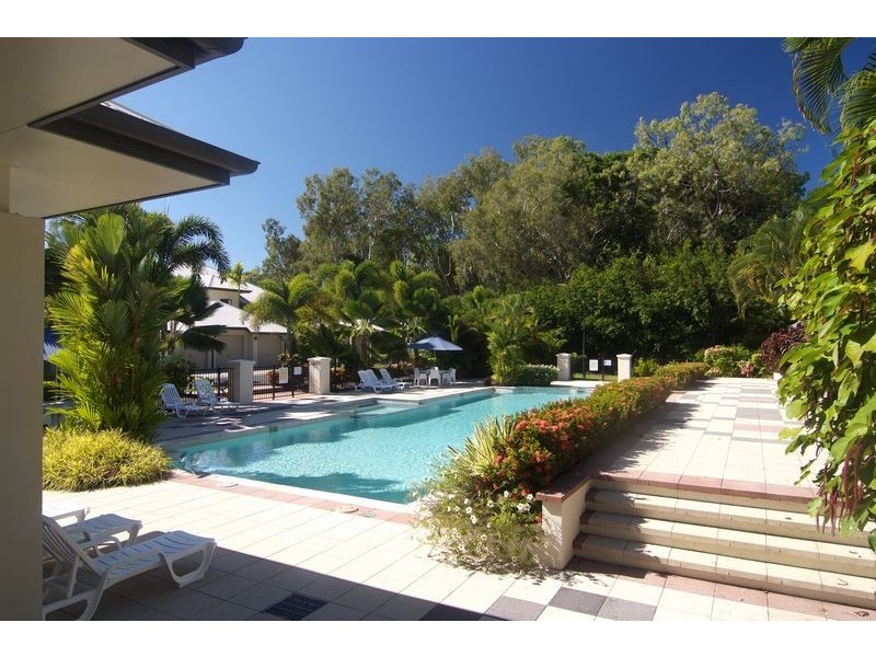 2/14 Undine Street, Clifton Beach QLD 4879