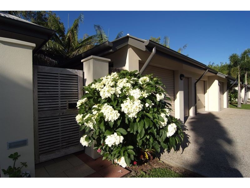 2/14 Undine Street, Clifton Beach QLD 4879