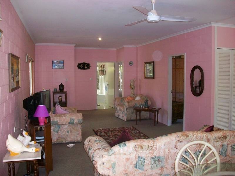 26 Ireland Cr, Whitfield QLD 4870