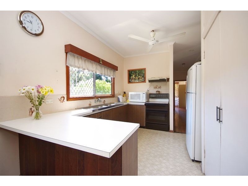 112 Greenslopes Street, Edge Hill QLD 4870