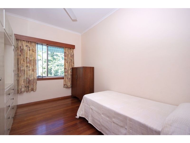 112 Greenslopes Street, Edge Hill QLD 4870
