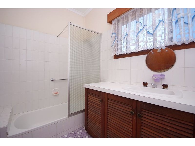 112 Greenslopes Street, Edge Hill QLD 4870