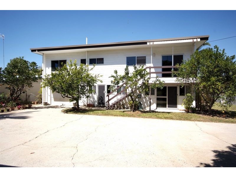 112 Greenslopes Street, Edge Hill QLD 4870