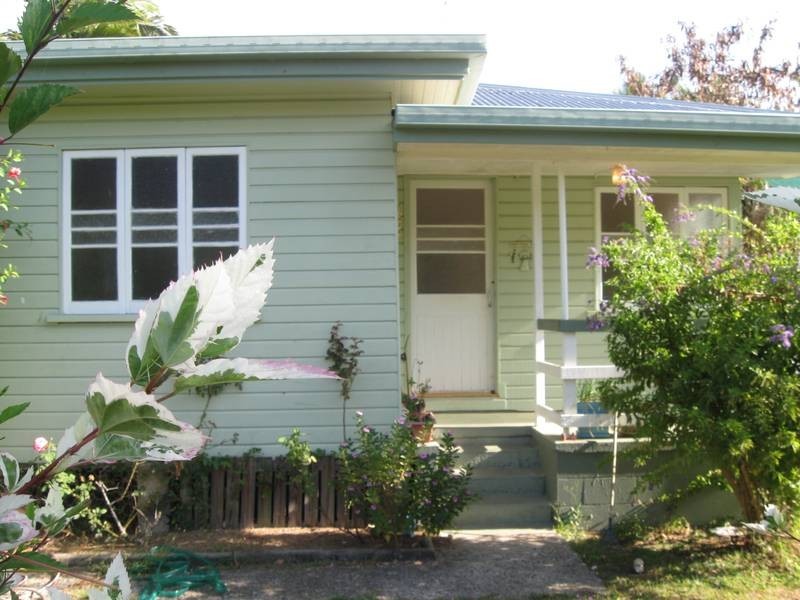 177 Hoare Street, Manunda QLD 4870