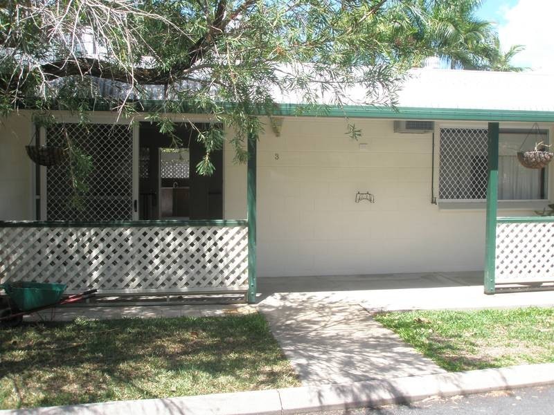 3/38 Old Smithfield Road, Freshwater QLD 4870