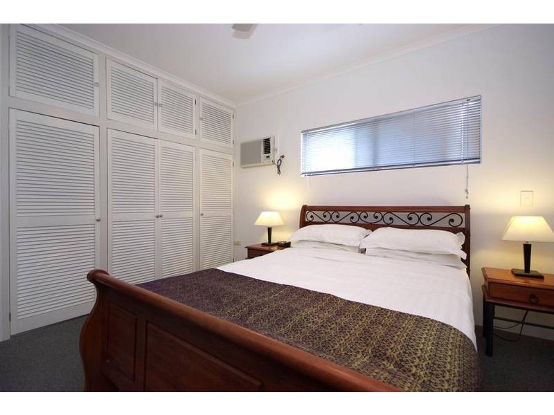 4 Norris Street, Whitfield QLD 4870