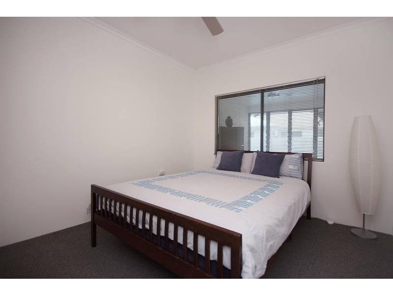 4 Norris Street, Whitfield QLD 4870