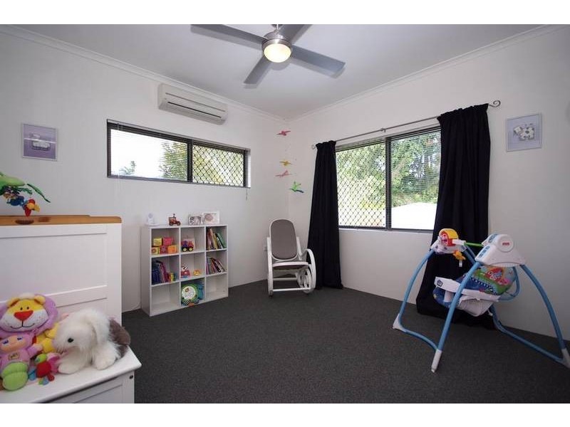 4 Norris Street, Whitfield QLD 4870