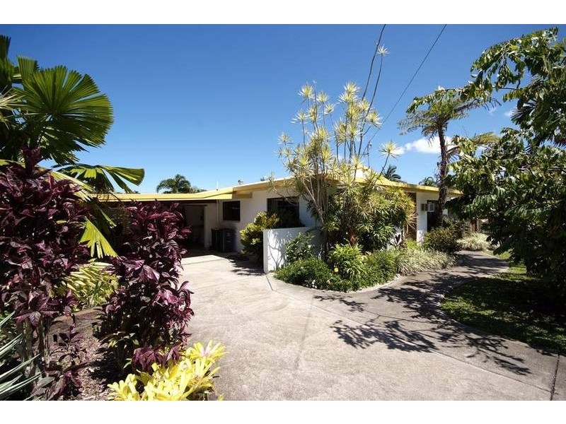 14 Ponticello Street, Whitfield QLD 4870