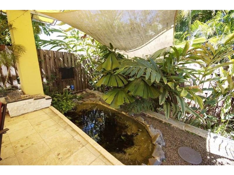 14 Ponticello Street, Whitfield QLD 4870