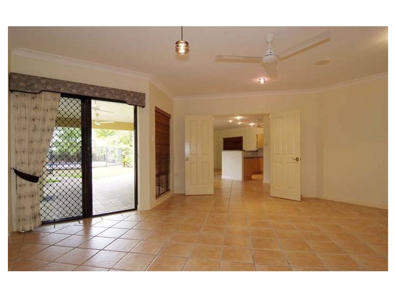 17 Quadrio Crescent, Brinsmead QLD 4870