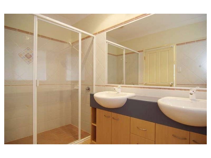 17 Quadrio Crescent, Brinsmead QLD 4870