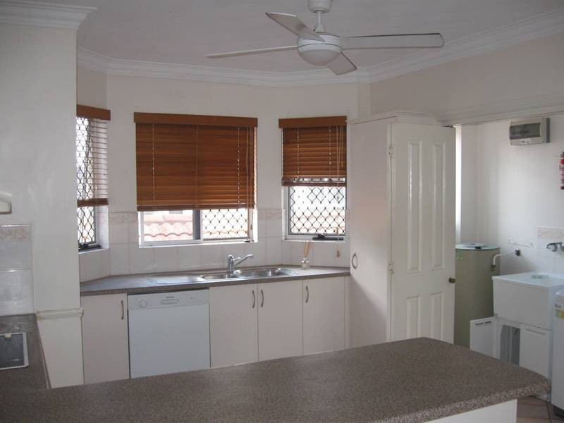 3/23 Digger Street, Cairns North QLD 4870