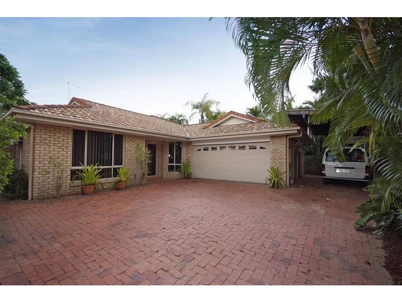 19 Quadrio Crescent, Brinsmead QLD 4870