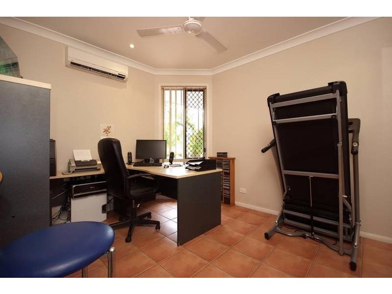 19 Quadrio Crescent, Brinsmead QLD 4870