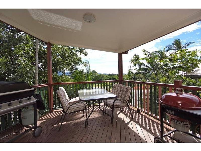 1/253 Kamerunga Rd, Freshwater QLD 4870