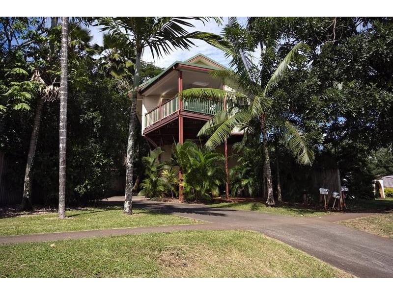 1/253 Kamerunga Rd, Freshwater QLD 4870