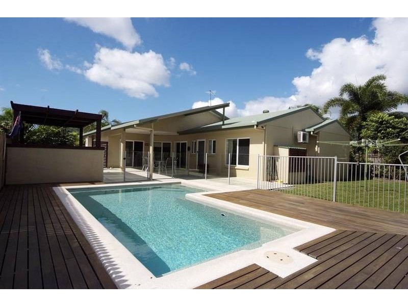 41 Meander Close, Brinsmead QLD 4870