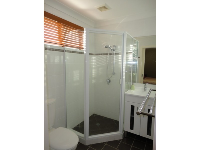 6 Trucano Close, Whitfield QLD 4870