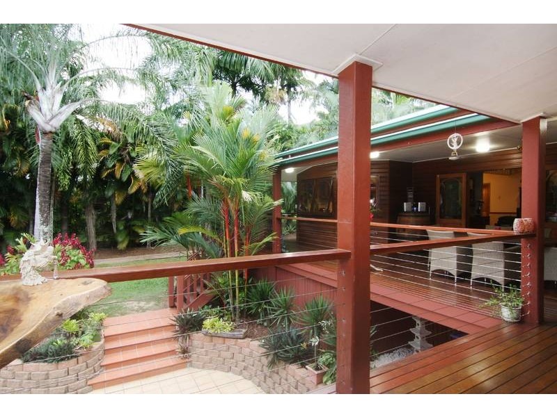 72 Currunda Close, Redlynch QLD 4870