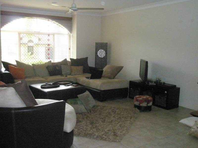 24 Wills Street, Brinsmead QLD 4870