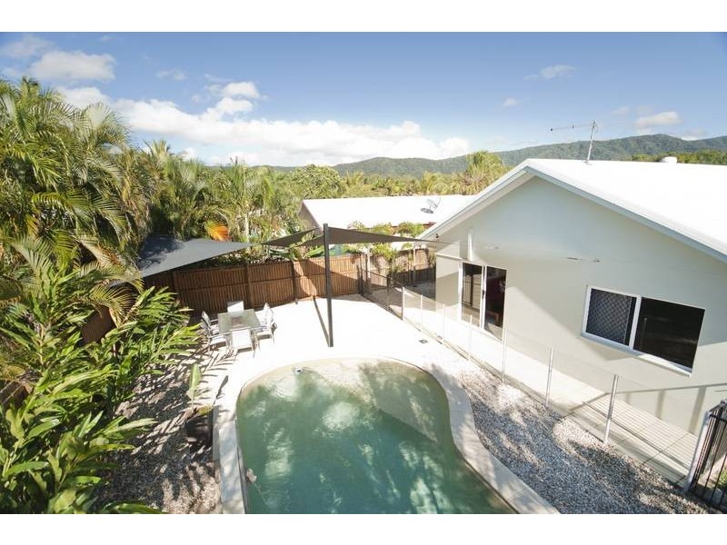 8 Capri Close, Kewarra Beach QLD 4879