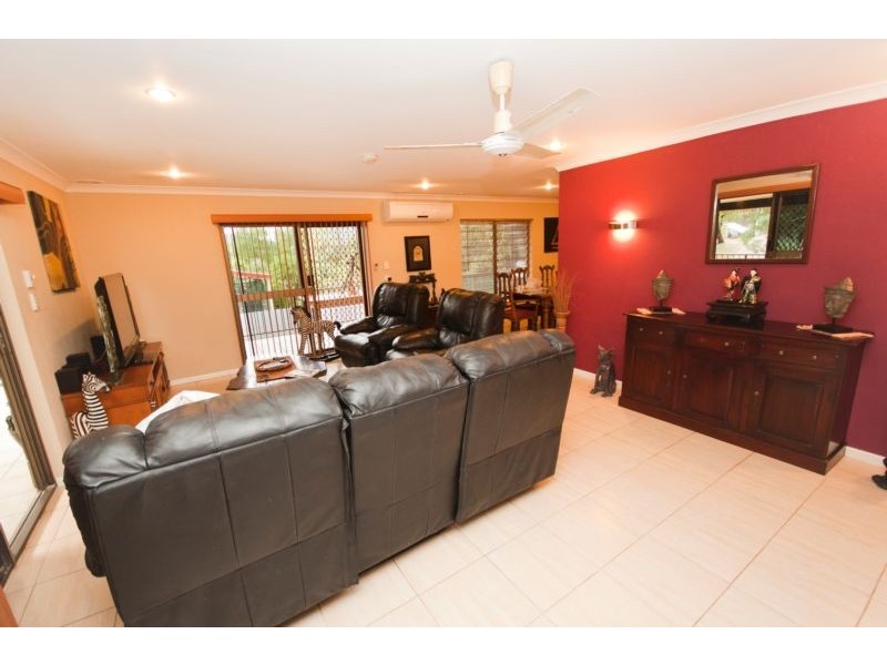 5 Slate Close, Brinsmead QLD 4870