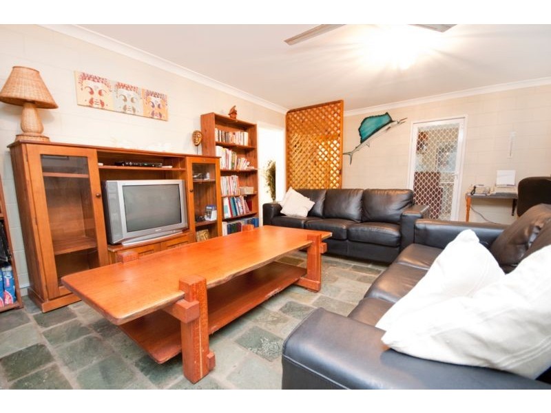 5 Slate Close, Brinsmead QLD 4870