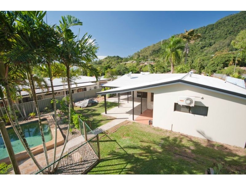 32 Villa Street, Bayview Heights QLD 4868