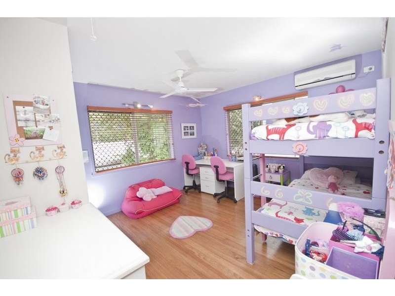 170 Greenslopes Street, Edge Hill QLD 4870