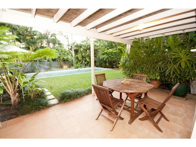 6 Dalrymple Street, Edge Hill QLD 4870