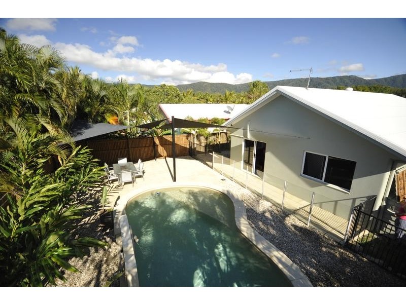 8 Capri Close, Kewarra Beach QLD 4879