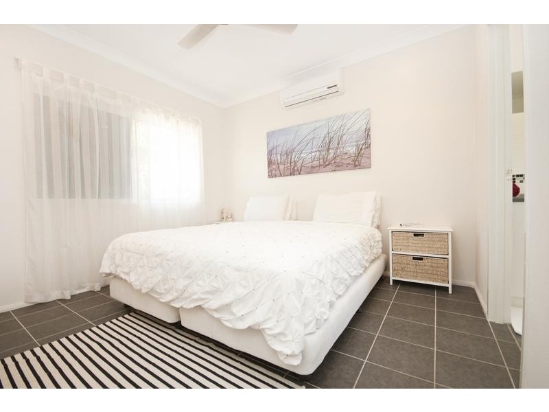 8 Capri Close, Kewarra Beach QLD 4879