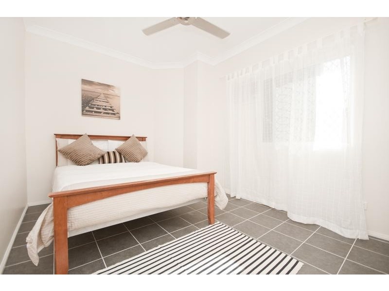 8 Capri Close, Kewarra Beach QLD 4879