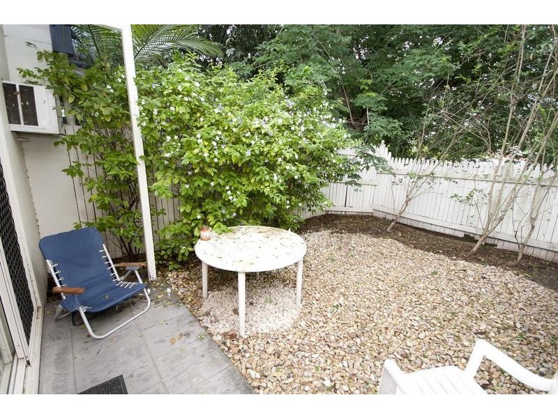 12/184 Gatton Street, Manunda QLD 4870