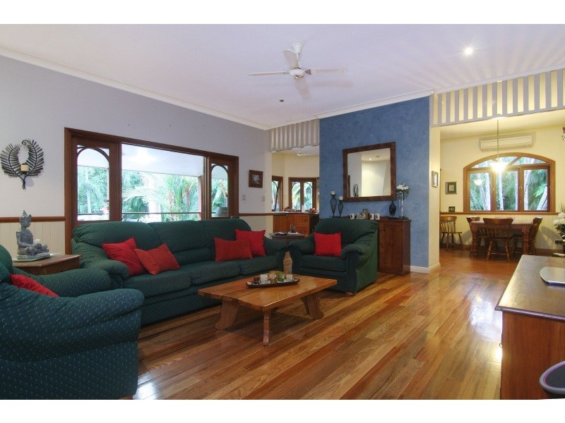 72 Currunda Close, Redlynch QLD 4870