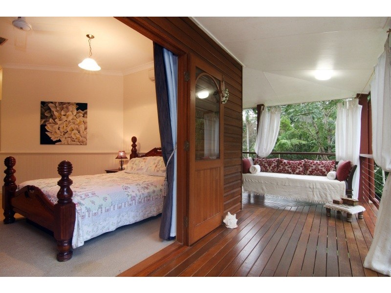 72 Currunda Close, Redlynch QLD 4870