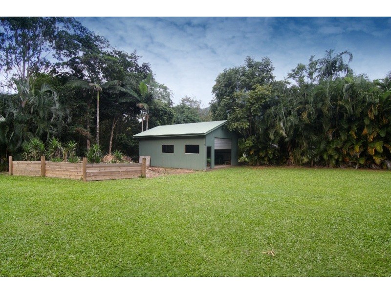 72 Currunda Close, Redlynch QLD 4870