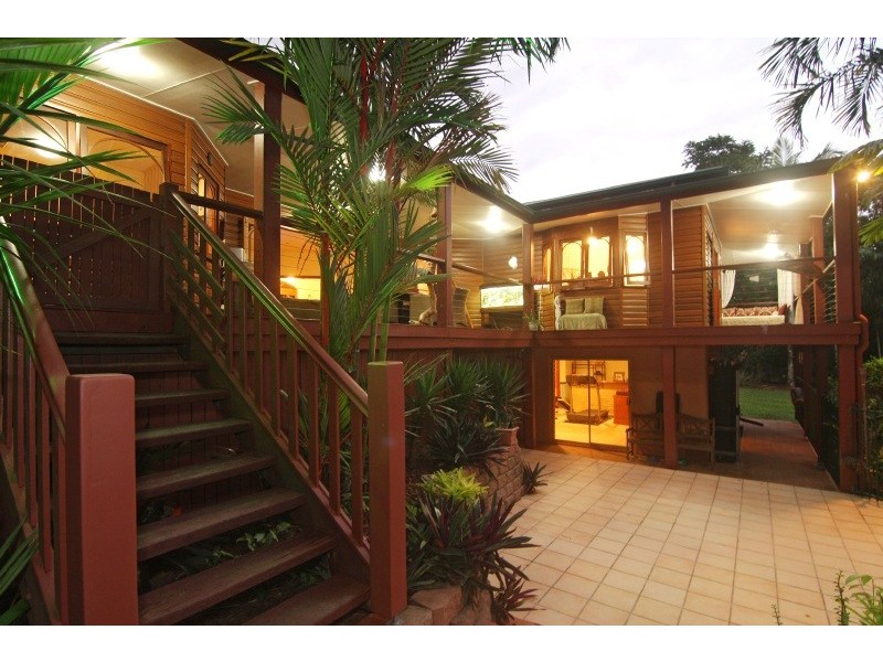 72 Currunda Close, Redlynch QLD 4870