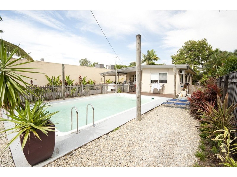 477 Varley Street, Yorkeys Knob QLD 4878