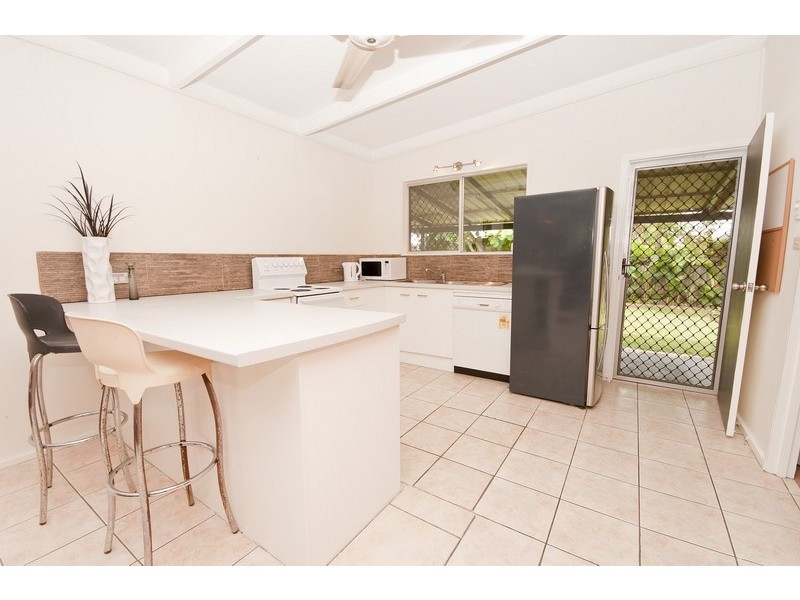 477 Varley Street, Yorkeys Knob QLD 4878