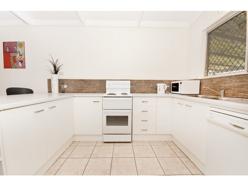 477 Varley Street, Yorkeys Knob QLD 4878