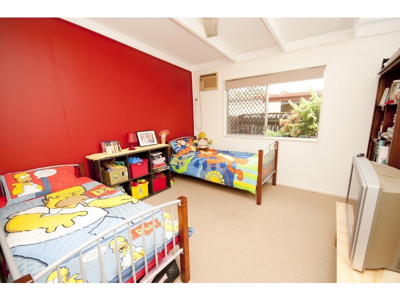 477 Varley Street, Yorkeys Knob QLD 4878