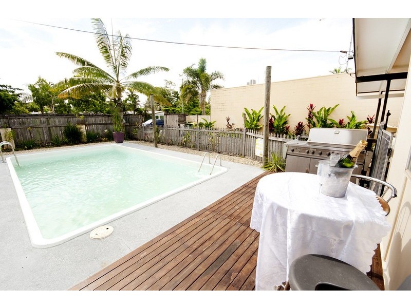 477 Varley Street, Yorkeys Knob QLD 4878