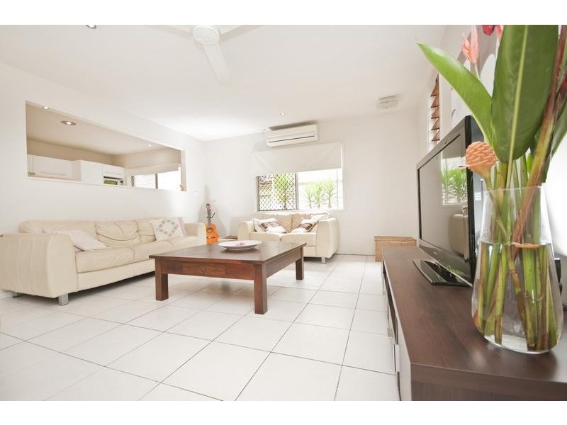 170 Greenslopes Street, Edge Hill QLD 4870
