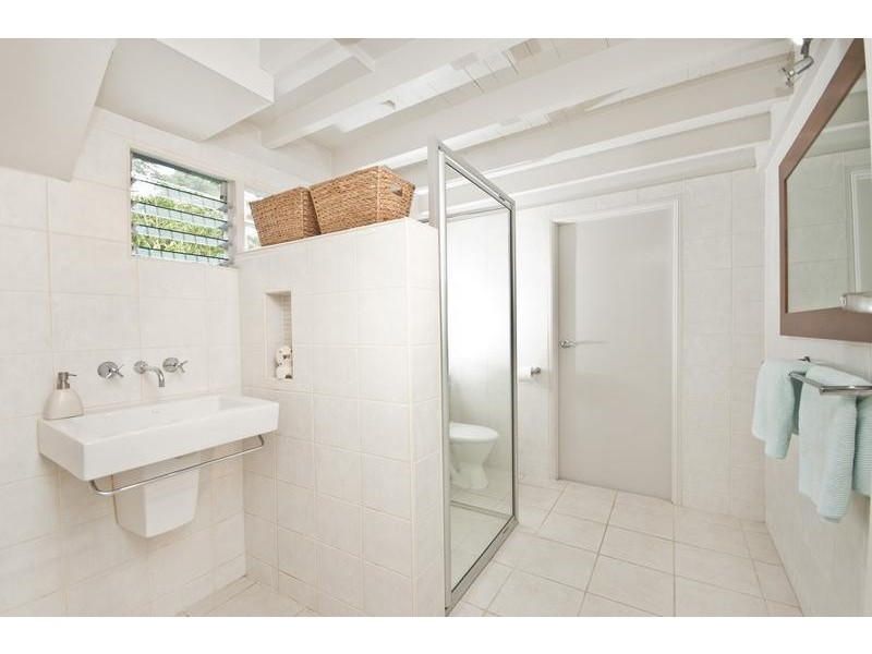 170 Greenslopes Street, Edge Hill QLD 4870