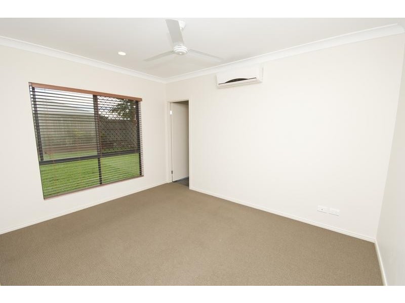 53 Leftwich Street, White Rock QLD 4868