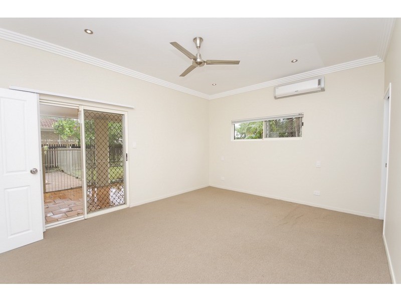 18 Meander Close, Brinsmead QLD 4870
